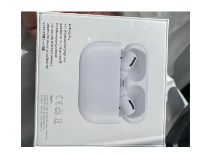  سماعة airpods pro